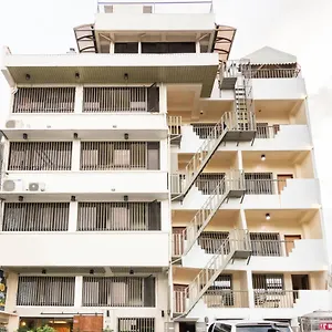 Super Oyo 134 The Bedstation Mandaluyong
